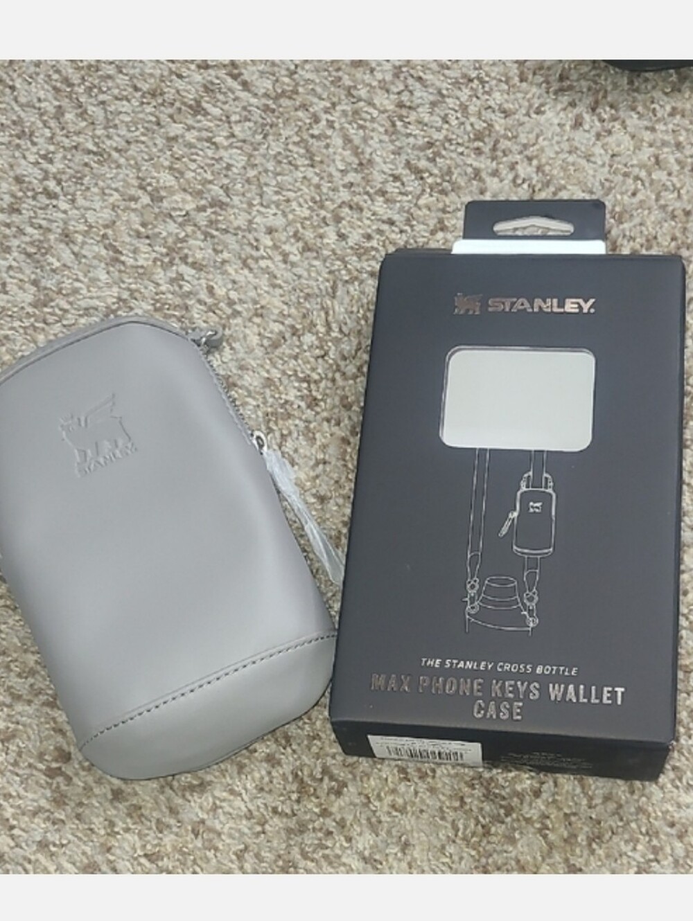 Stanley Light Gray Case - Picture 2 of 7